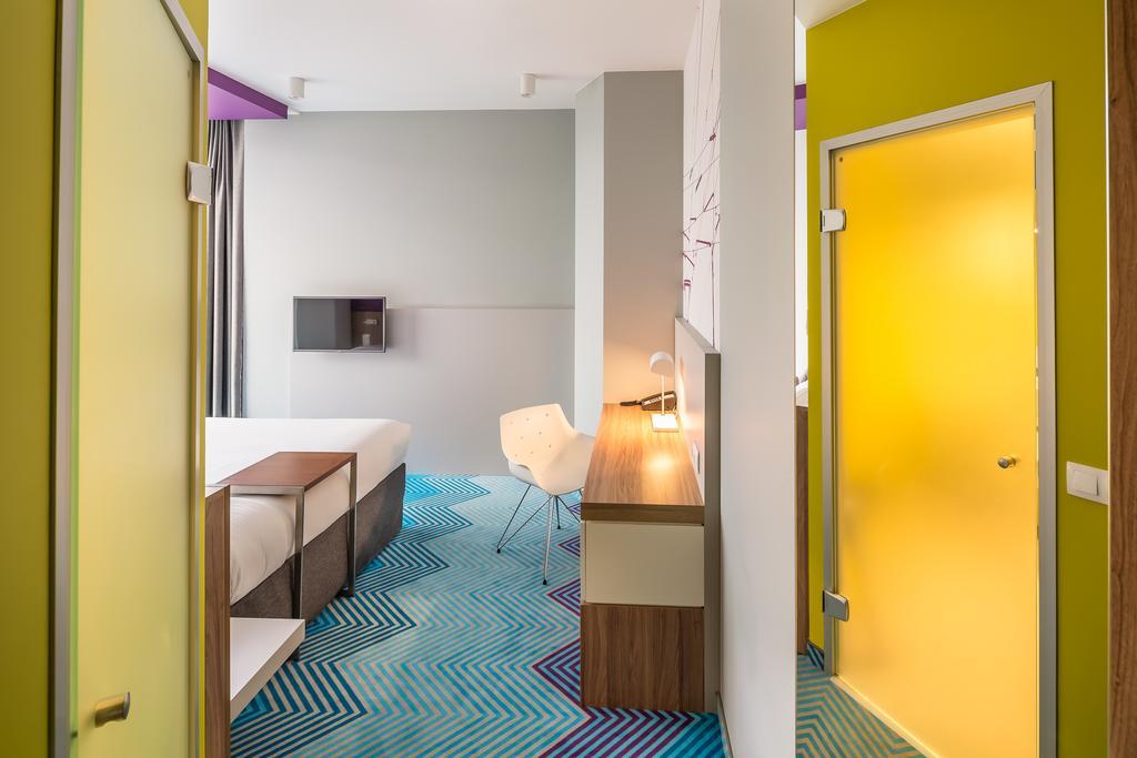 Ibis Styles Lviv Center Exterior foto