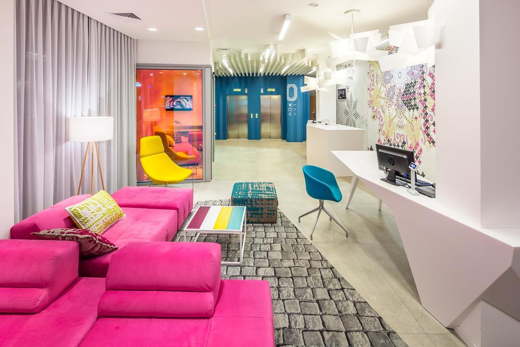 Ibis Styles Lviv Center Exterior foto