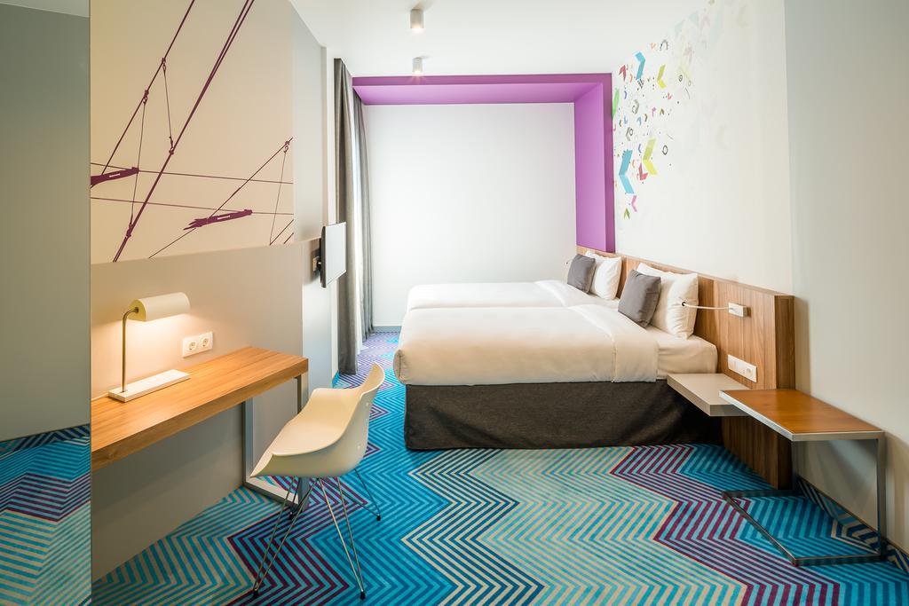 Ibis Styles Lviv Center Quarto foto