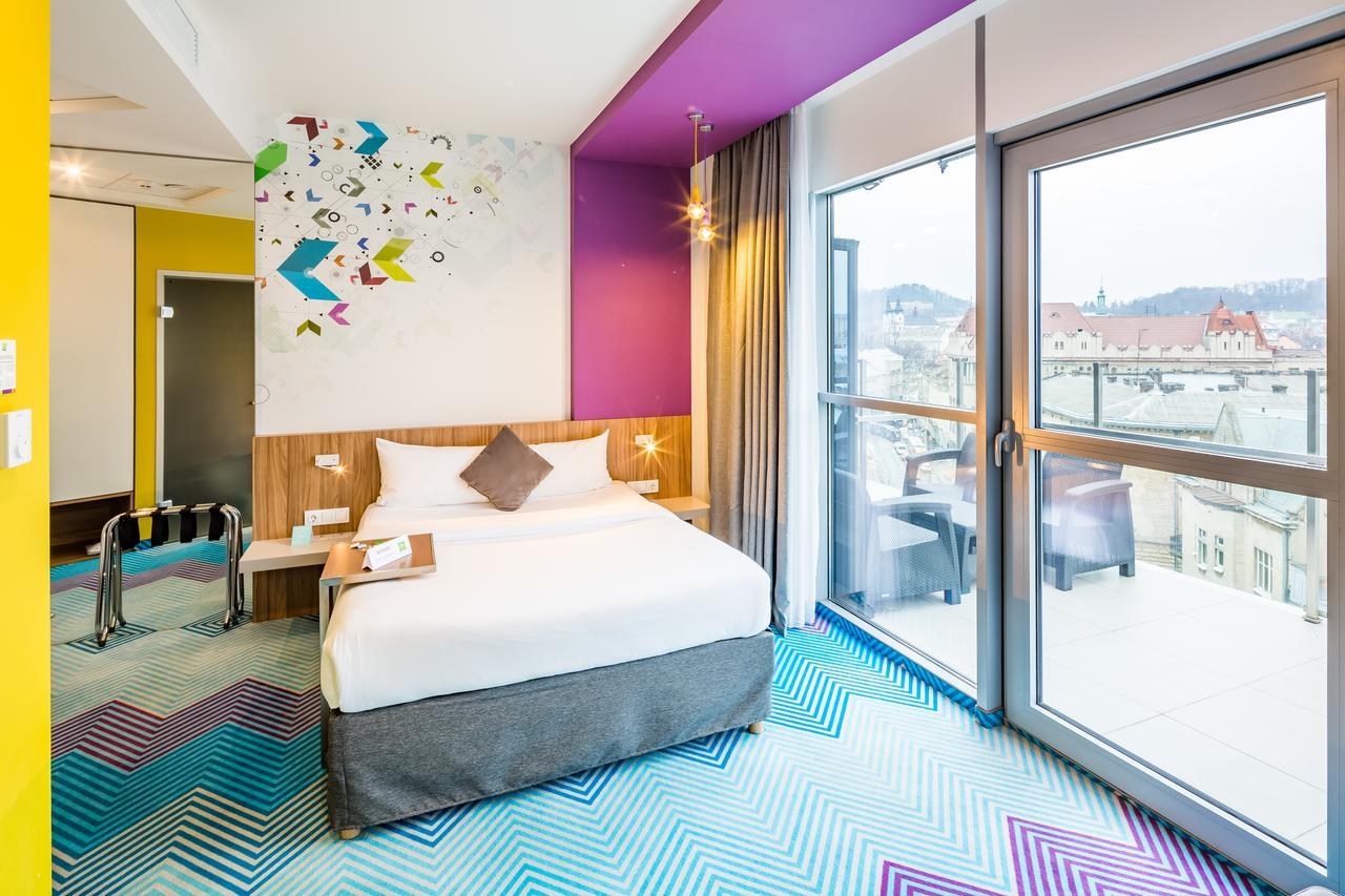 Ibis Styles Lviv Center Exterior foto