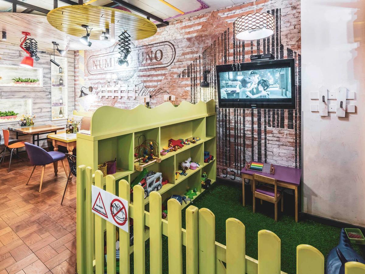 Ibis Styles Lviv Center Exterior foto